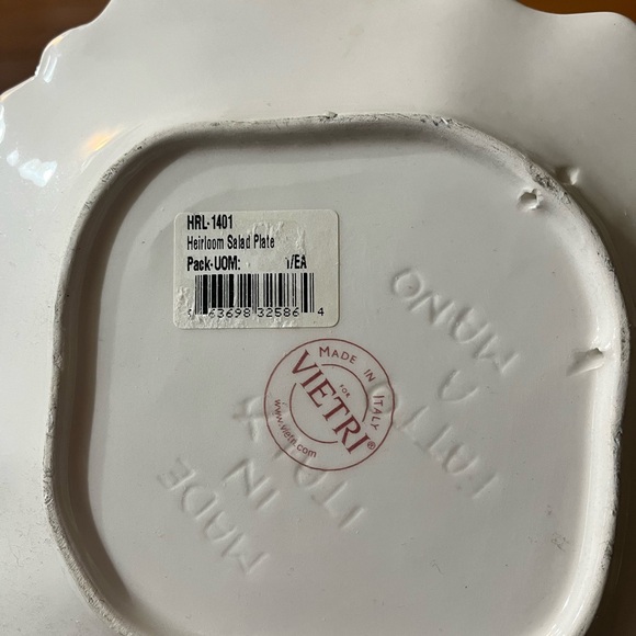 Heirloom plate set blue and white. Great condition! - Picture 3 of 5